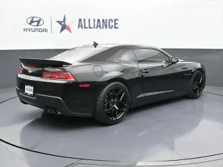 Chevrolet Camaro 2015 SS 2dr Coupe w/2SS