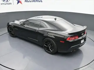 Chevrolet Camaro 2015 SS 2dr Coupe w/2SS