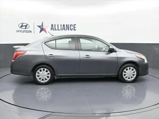 Nissan Versa 2019 S 4dr Sedan