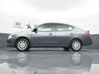 Nissan Versa 2019 S 4dr Sedan