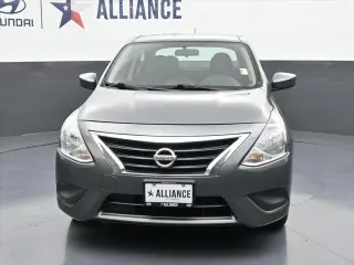 Nissan Versa 2019 S 4dr Sedan