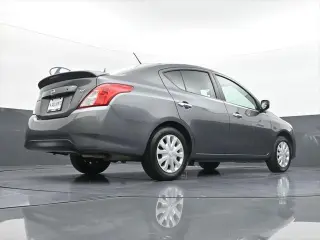 Nissan Versa 2019 S 4dr Sedan