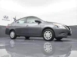 Nissan Versa 2019 S 4dr Sedan