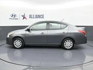 Nissan Versa 2019 S 4dr Sedan