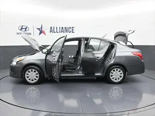 Nissan Versa 2019 S 4dr Sedan