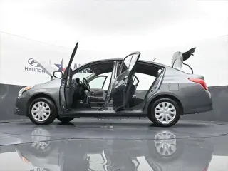 Nissan Versa 2019 S 4dr Sedan