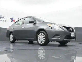 Nissan Versa 2019 S 4dr Sedan
