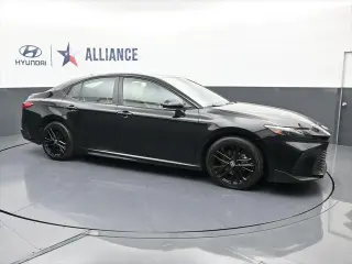 Toyota Camry 2025 SE 4dr Sedan