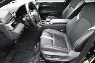 Toyota Camry 2025 SE 4dr Sedan