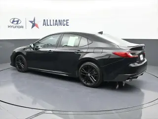 Toyota Camry 2025 SE 4dr Sedan