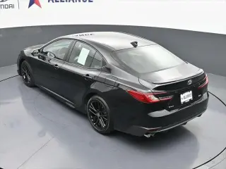 Toyota Camry 2025 SE 4dr Sedan