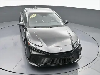 Toyota Camry 2025 SE 4dr Sedan