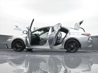 Toyota Camry Hybrid 2022 XSE 4dr Sedan