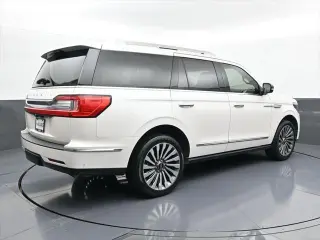 Lincoln Navigator 2019 4x4 Reserve 4dr SUV