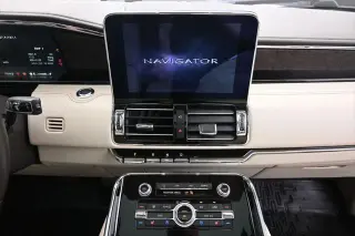 Lincoln Navigator 2019 4x4 Reserve 4dr SUV