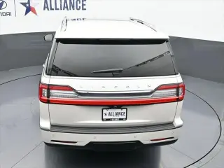 Lincoln Navigator 2019 4x4 Reserve 4dr SUV