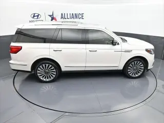 Lincoln Navigator 2019 4x4 Reserve 4dr SUV