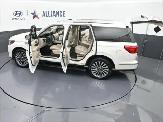 Lincoln Navigator 2019 4x4 Reserve 4dr SUV