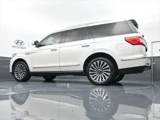 Lincoln Navigator 2019 4x4 Reserve 4dr SUV