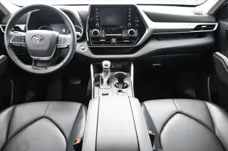 Toyota Highlander 2022 XLE 4dr SUV