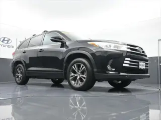 Toyota Highlander 2018 LE Plus 4dr SUV