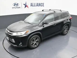 Toyota Highlander 2018 LE Plus 4dr SUV