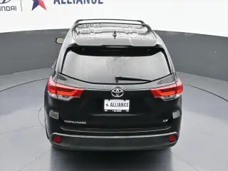 Toyota Highlander 2018 LE Plus 4dr SUV