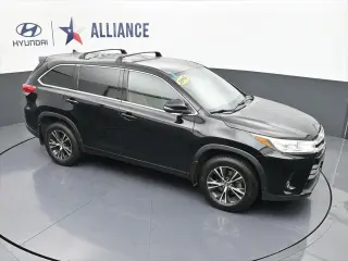 Toyota Highlander 2018 LE Plus 4dr SUV