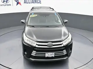 Toyota Highlander 2018 LE Plus 4dr SUV
