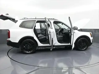 Kia Telluride 2021 AWD SX 4dr SUV