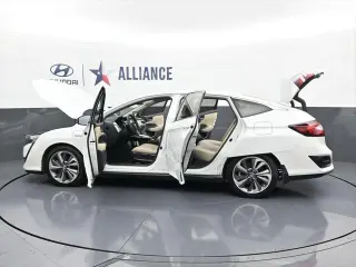 Honda Clarity Plug-In Hybrid 2018 Base 4dr Sedan