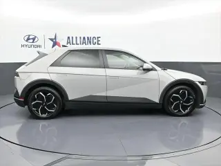 Hyundai IONIQ 5 2023 SE 4dr Crossover