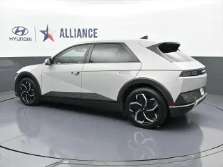 Hyundai IONIQ 5 2023 SE 4dr Crossover