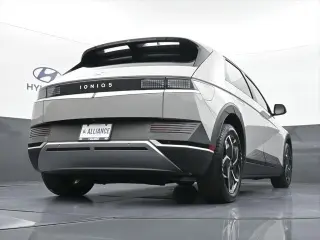 Hyundai IONIQ 5 2023 SE 4dr Crossover