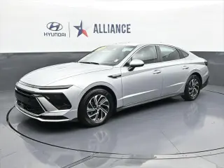 Hyundai SONATA Hybrid 2026 Blue 4dr Sedan