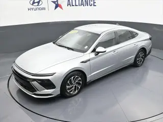 Hyundai SONATA Hybrid 2026 Blue 4dr Sedan