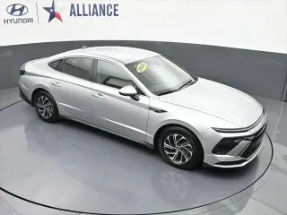 Hyundai SONATA Hybrid 2026 Blue 4dr Sedan