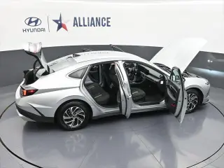 Hyundai SONATA Hybrid 2026 Blue 4dr Sedan