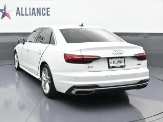 Audi A4 2022 AWD quattro S line Premium Plus 45 TFSI 4dr Sedan