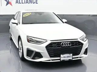 Audi A4 2022 AWD quattro S line Premium Plus 45 TFSI 4dr Sedan