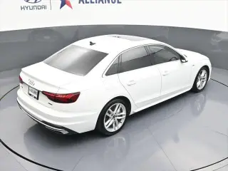 Audi A4 2022 AWD quattro S line Premium Plus 45 TFSI 4dr Sedan