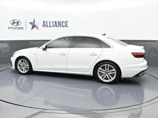 Audi A4 2022 AWD quattro S line Premium Plus 45 TFSI 4dr Sedan