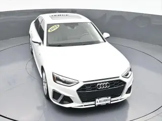 Audi A4 2022 AWD quattro S line Premium Plus 45 TFSI 4dr Sedan