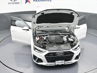 Audi A4 2022 AWD quattro S line Premium Plus 45 TFSI 4dr Sedan
