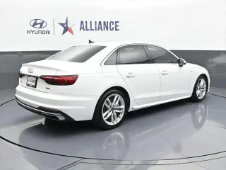 Audi A4 2022 AWD quattro S line Premium Plus 45 TFSI 4dr Sedan