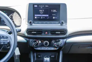 Hyundai KONA 2022 SE 4dr Crossover