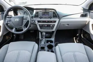 Hyundai SONATA Hybrid 2016 SE 4dr Sedan