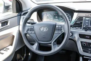 Hyundai SONATA Hybrid 2016 SE 4dr Sedan