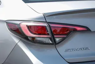 Hyundai SONATA Hybrid 2016 SE 4dr Sedan