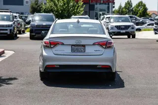 Hyundai SONATA Hybrid 2016 SE 4dr Sedan